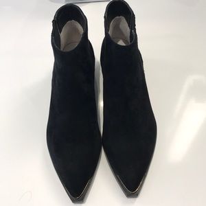 Ladies ankle boots